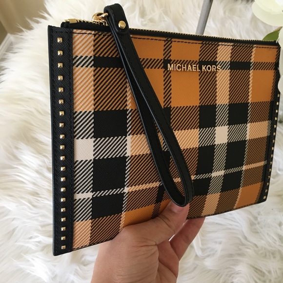 New Michael Kors jet set XL zip clutch / wristlet - Picture 2 of 6